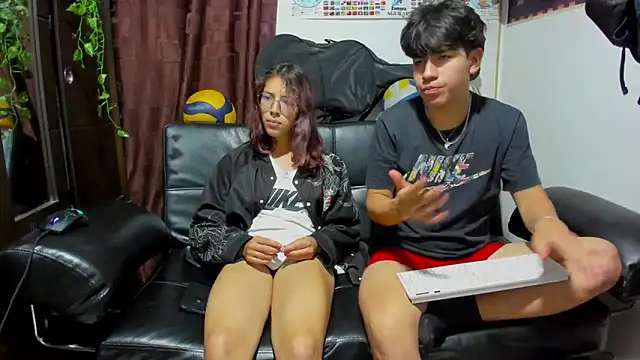 Donuts_DD's cam snapshot