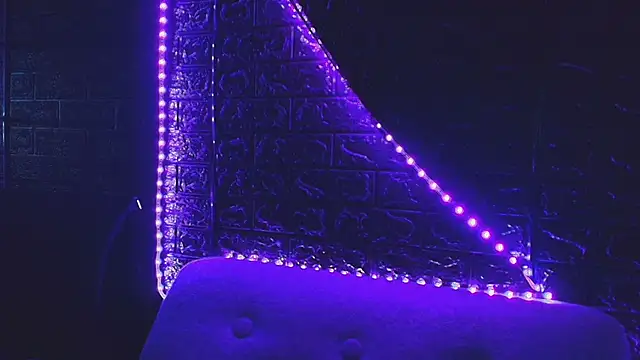 HellAndDante_'s cam snapshot