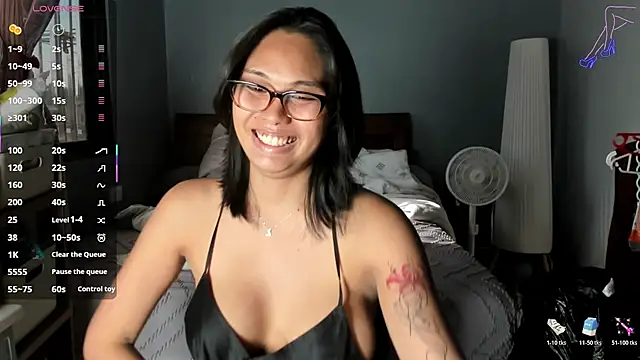 Luisa_Beatriz3 live sex cam