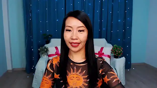 LiaPak's cam snapshot