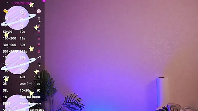 LilElfie's cam snapshot