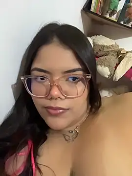 GabrielleMarsh1's cam snapshot