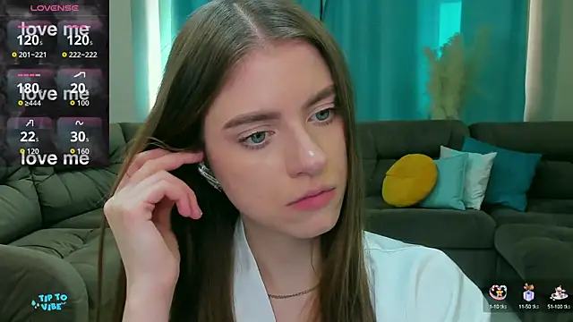 Erica_Kiss's cam snapshot