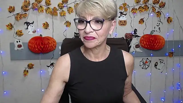 EllaBonito's cam snapshot