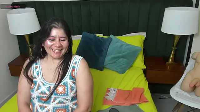 kiraGeiner's cam snapshot