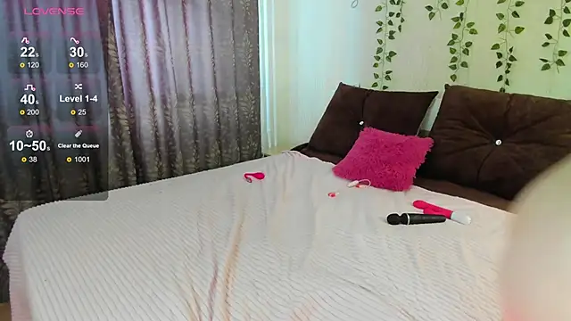 Molly_Kitty's cam snapshot