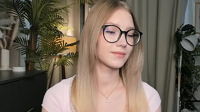 ChinBonnell's cam snapshot