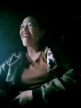 Sara_pusyy's cam snapshot