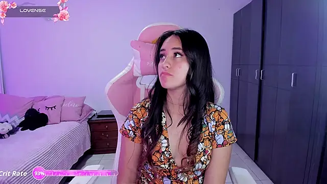 Tinylottie's cam snapshot