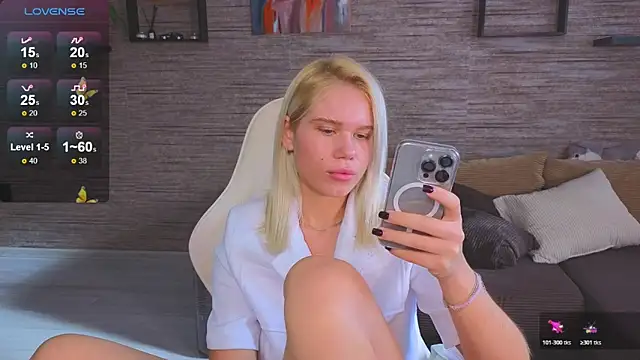 beautiful_evaa's cam snapshot