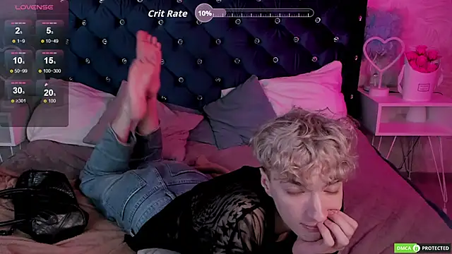 TrevorBenson live sex cam