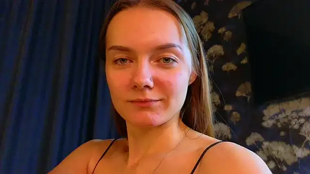 LouisaChaobal's cam snapshot