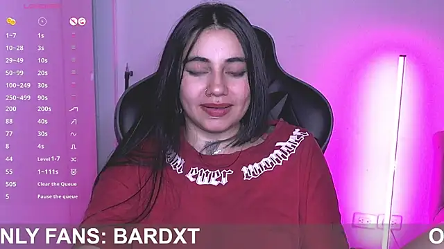 val_bardot's cam snapshot