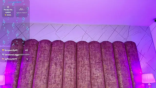 Victoria_Adams14's cam snapshot