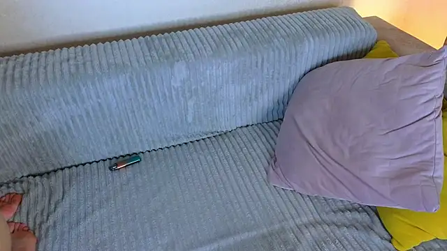 LouisaChaobal's cam snapshot