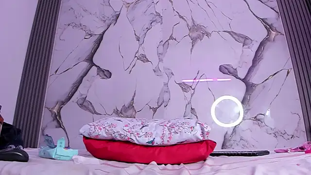 ElaineStark's cam snapshot