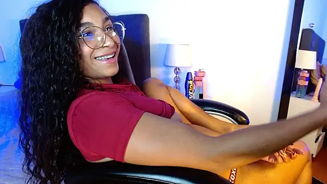 SashaBowei's cam snapshot