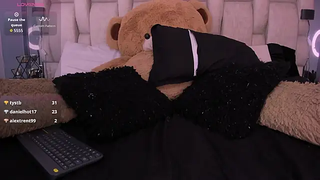 _Amanda_Fox_'s cam snapshot