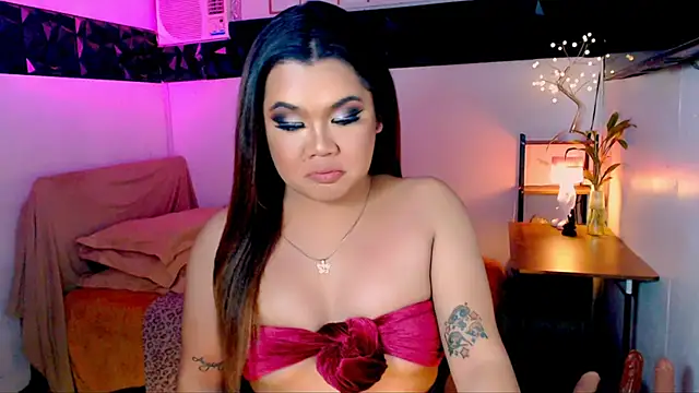 asiankatyhuge live sex cam