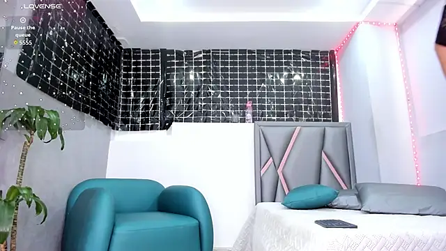 aurora_tziu live sex cam