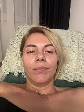 tanyagrey's cam snapshot