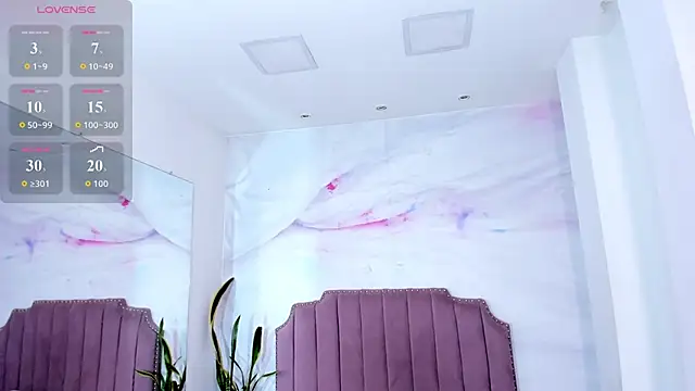 Lia_Guzman live sex cam