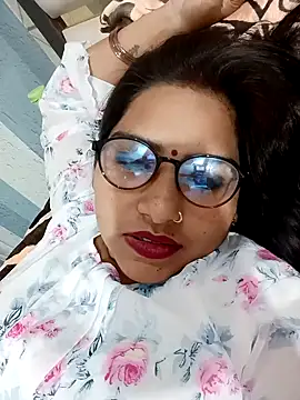 urvashi01224 live sex cam