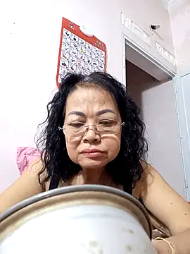 Hotestlove's cam snapshot