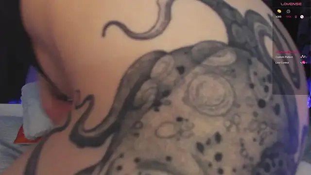 Scarlettsrorm's cam snapshot