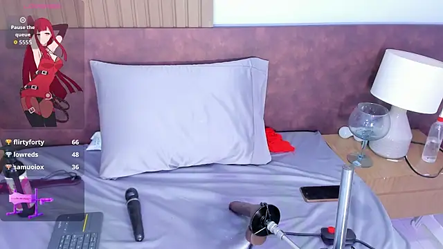 lisa_milf_'s cam snapshot