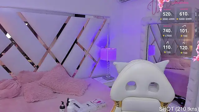 megann__up's cam snapshot