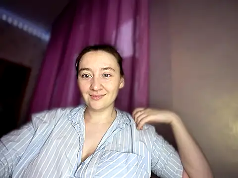 MimiYolaVi's cam snapshot