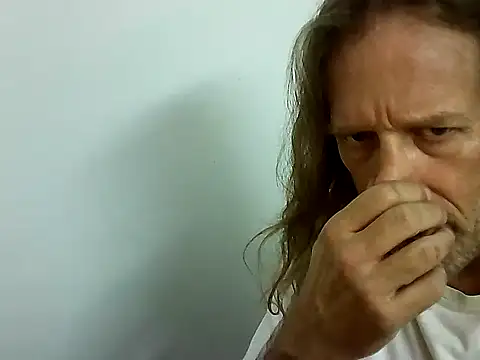 Busty-Thaiger's cam snapshot