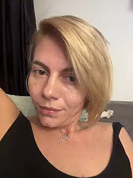 tanyagrey's cam snapshot