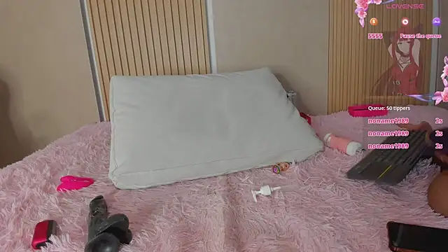 stephany_summer's cam snapshot