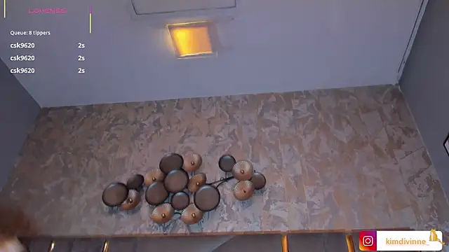 KimDevinne's cam snapshot