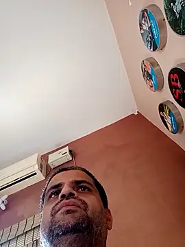 daddy_lip's cam snapshot