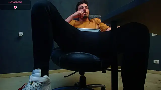 EnzoRace's cam snapshot