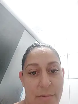 baixinhaloira's web cam