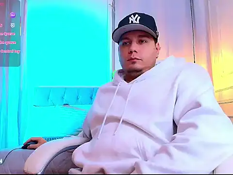 MasonHeat live sex cam