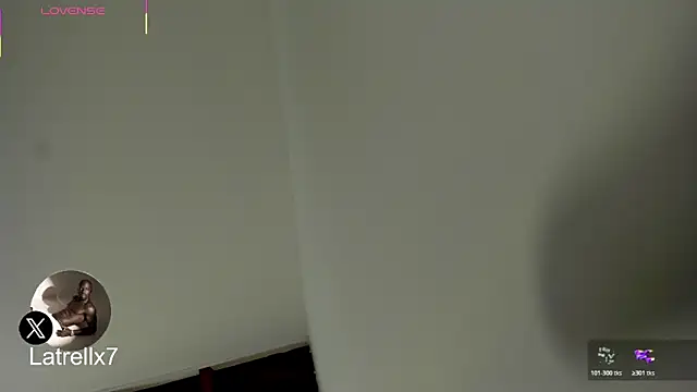 Latrellx7 live sex cam