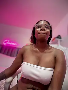 CharlottX's cam snapshot