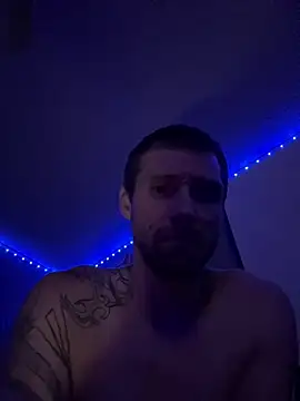 Stillhard8925 live sex cam