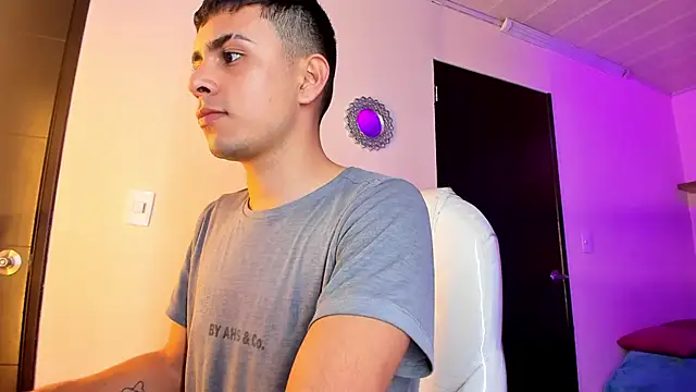 Nyko_ds live sex cam