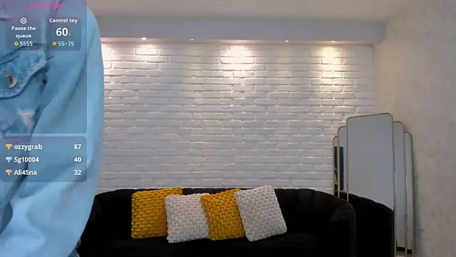 AnaisNin's cam snapshot