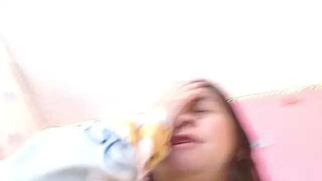 monick_hot's cam snapshot