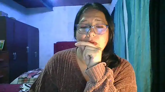 scarlett_widow_'s cam snapshot