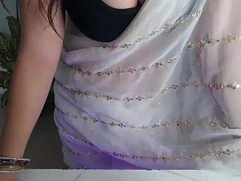 anika_bold's cam snapshot