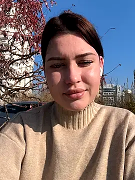 KikiWatson live sex cam