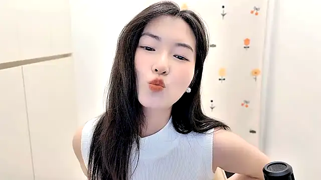 xixi-baobao's cam snapshot